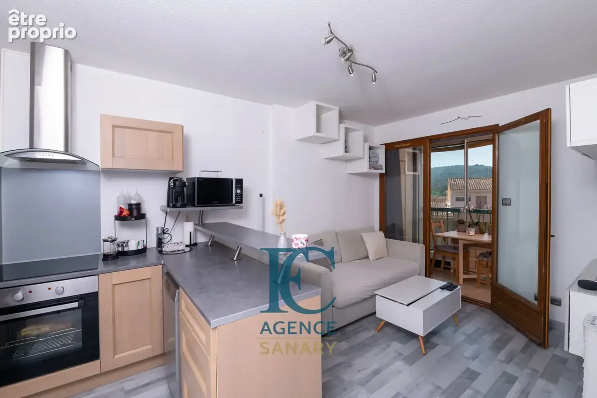 Appartement à SANARY-SUR-MER