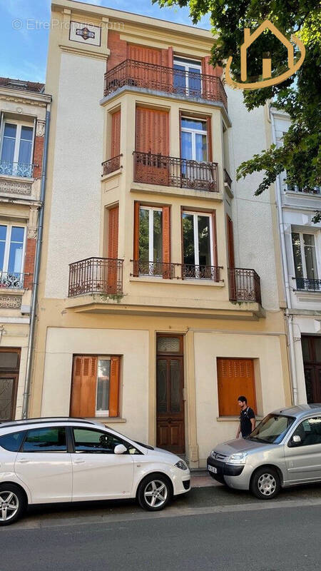 Appartement à VICHY