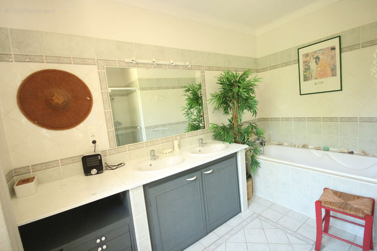 Belle maison - photo 9
