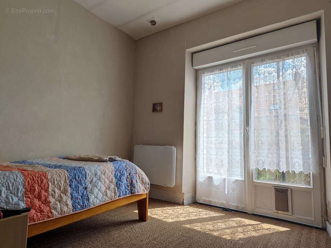 Appartement à TAMNAY-EN-BAZOIS