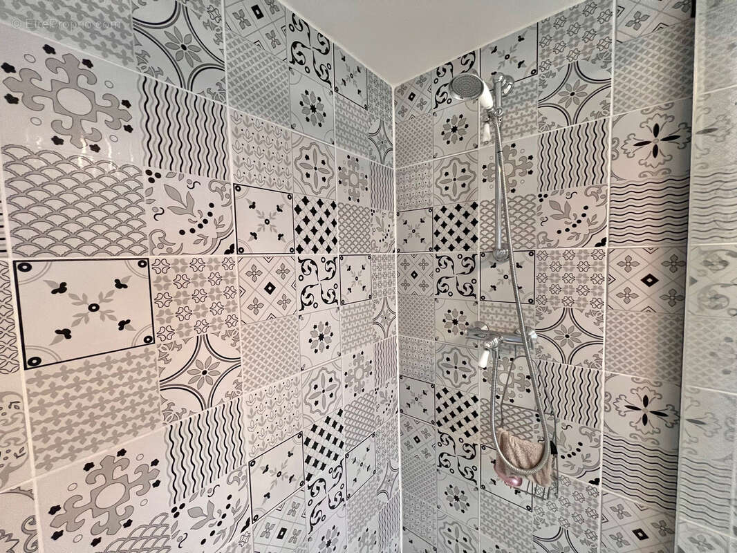 Maison à SAINT-MARTIN-DE-BOSCHERVILLE