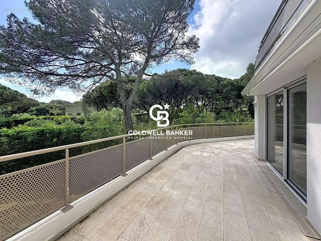Appartement à SAINT-RAPHAEL