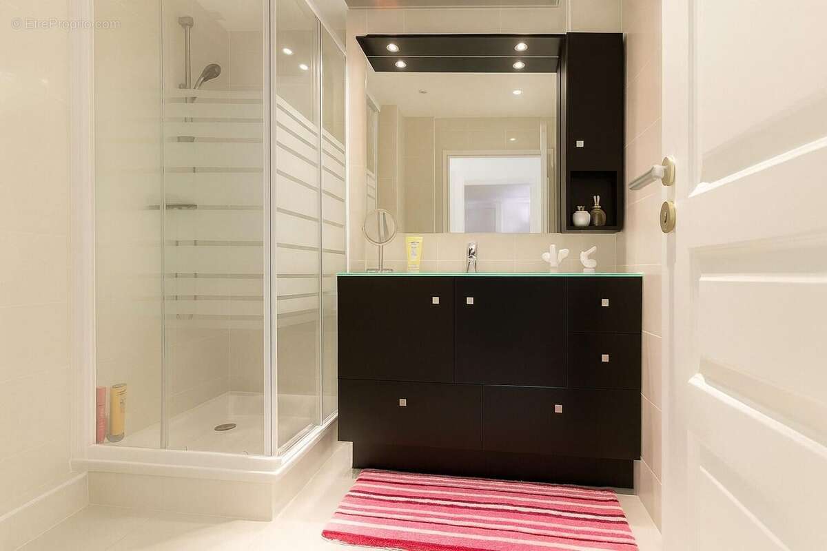 Photo 9 - Appartement à FREJUS