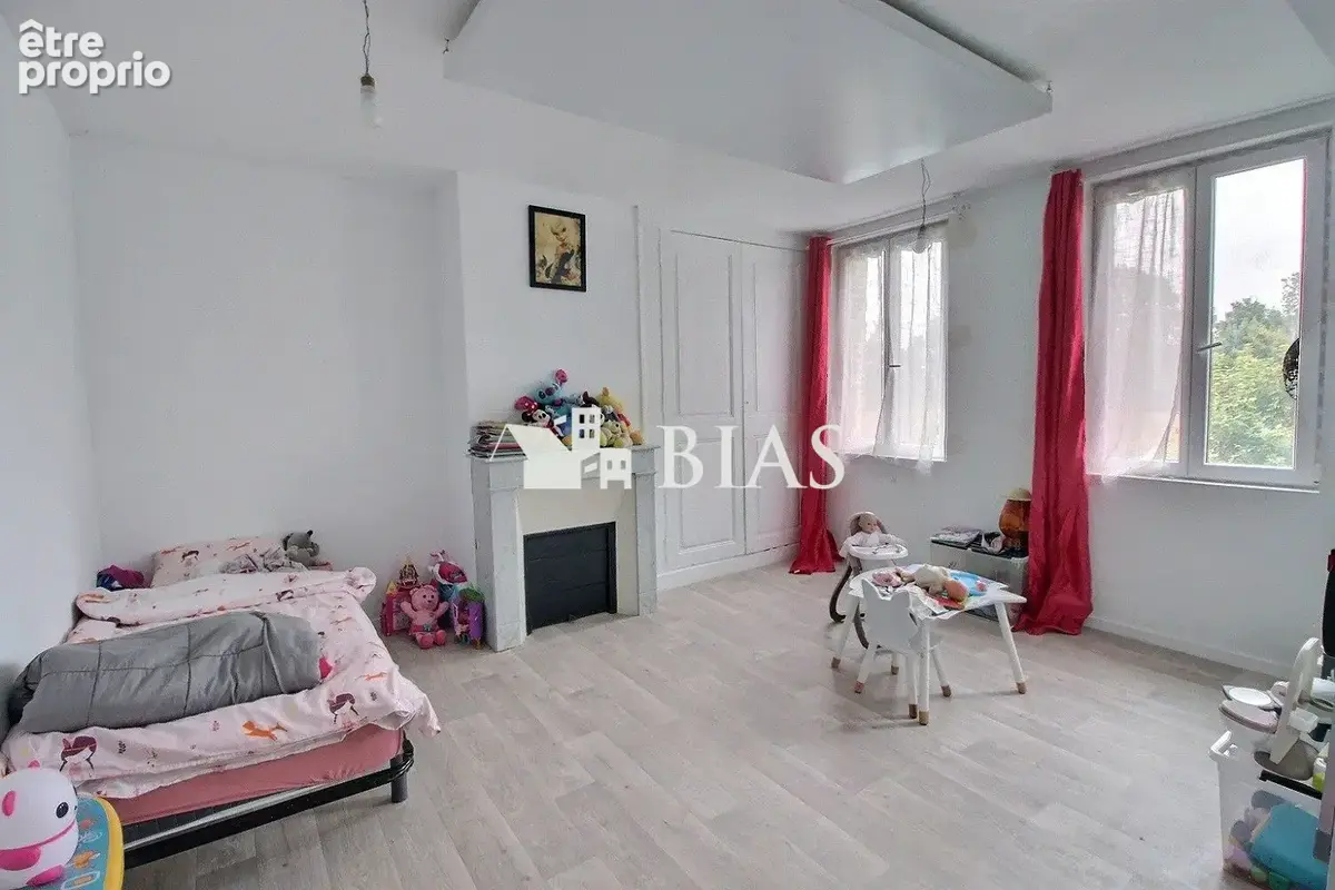 Maison 104 m² à Freneuse  - photo 5