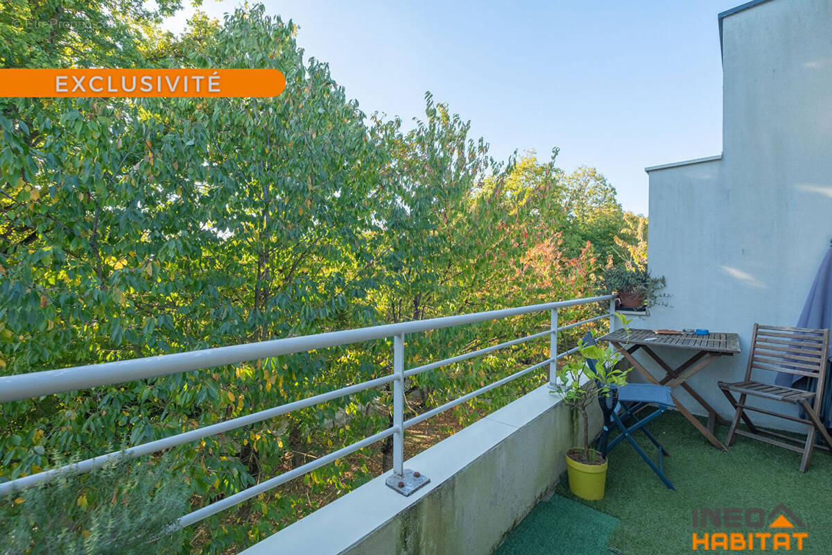 Appartement à MONTGERMONT