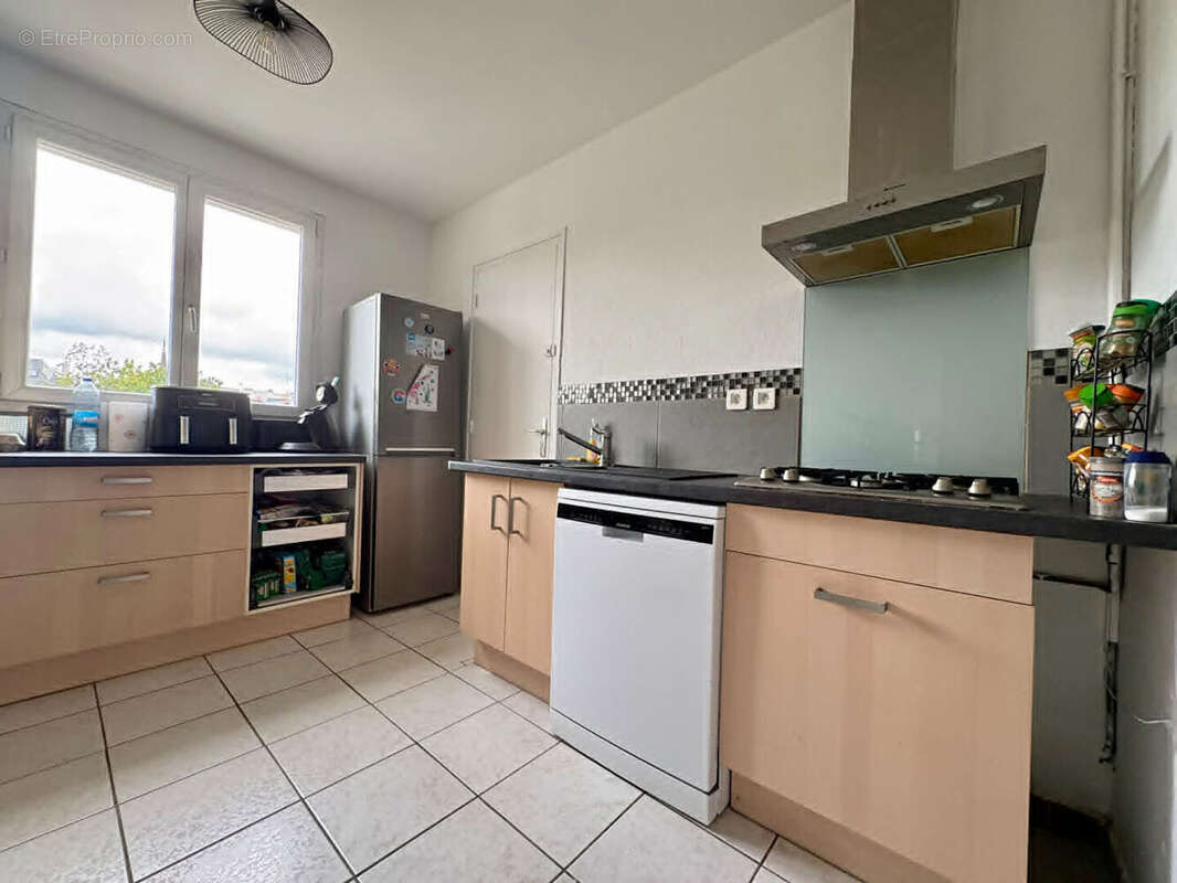 À vendre : Appartement 4 pièces et garage, à Brest -  Lambézellec - photo 5