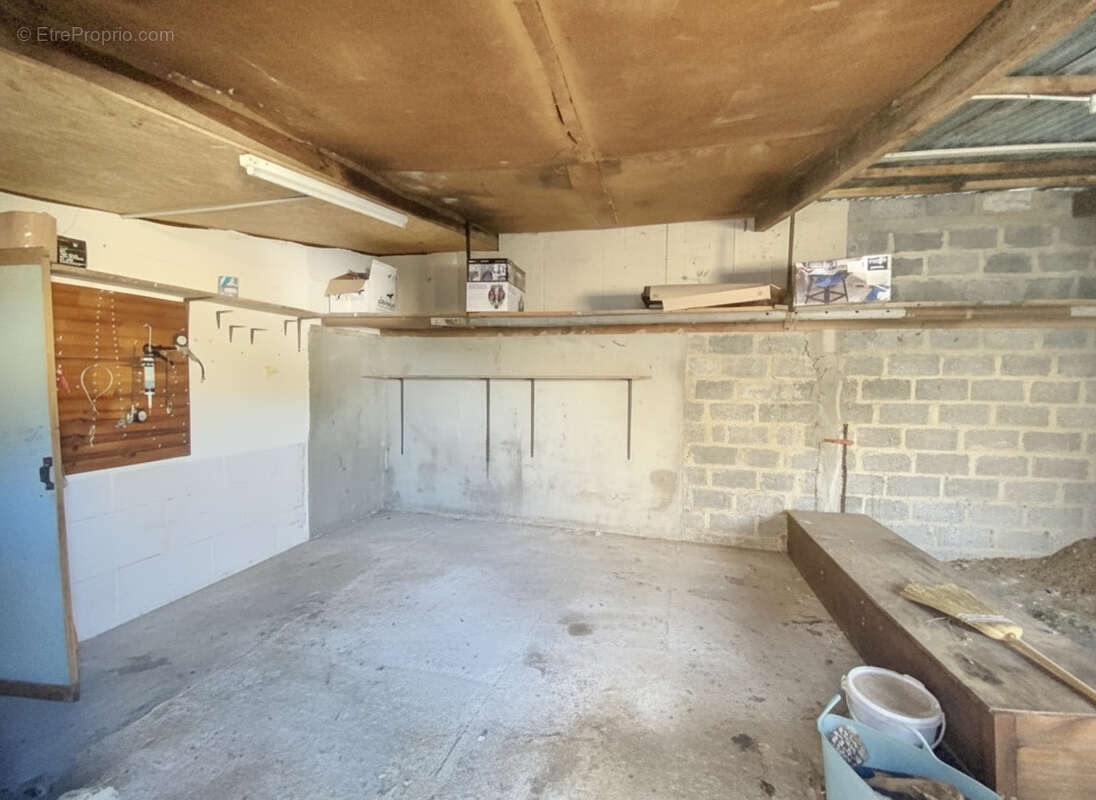 Maison à COULOUNIEIX-CHAMIERS