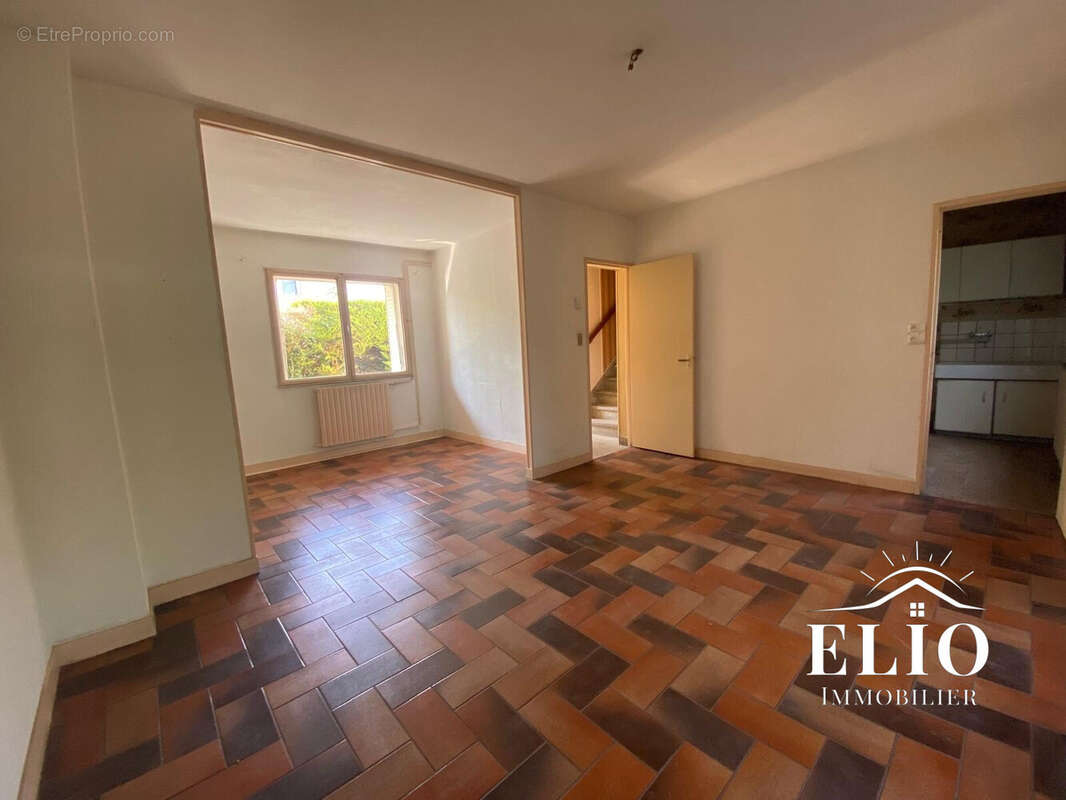 Maison 82 m² à Sainte-Savine  - photo 5