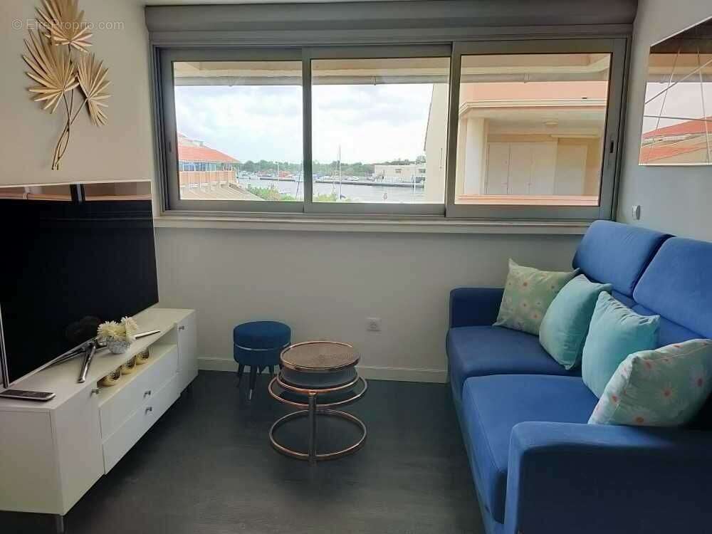 Exclusivite - bord de mer d'agde- la tamarissiere- coquet appartement t2 meublé avec parking privatif - 1 chambre- vue sur l'her - photo 7