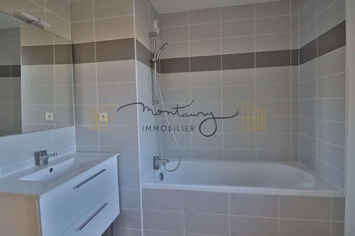 Appartement à NIMES