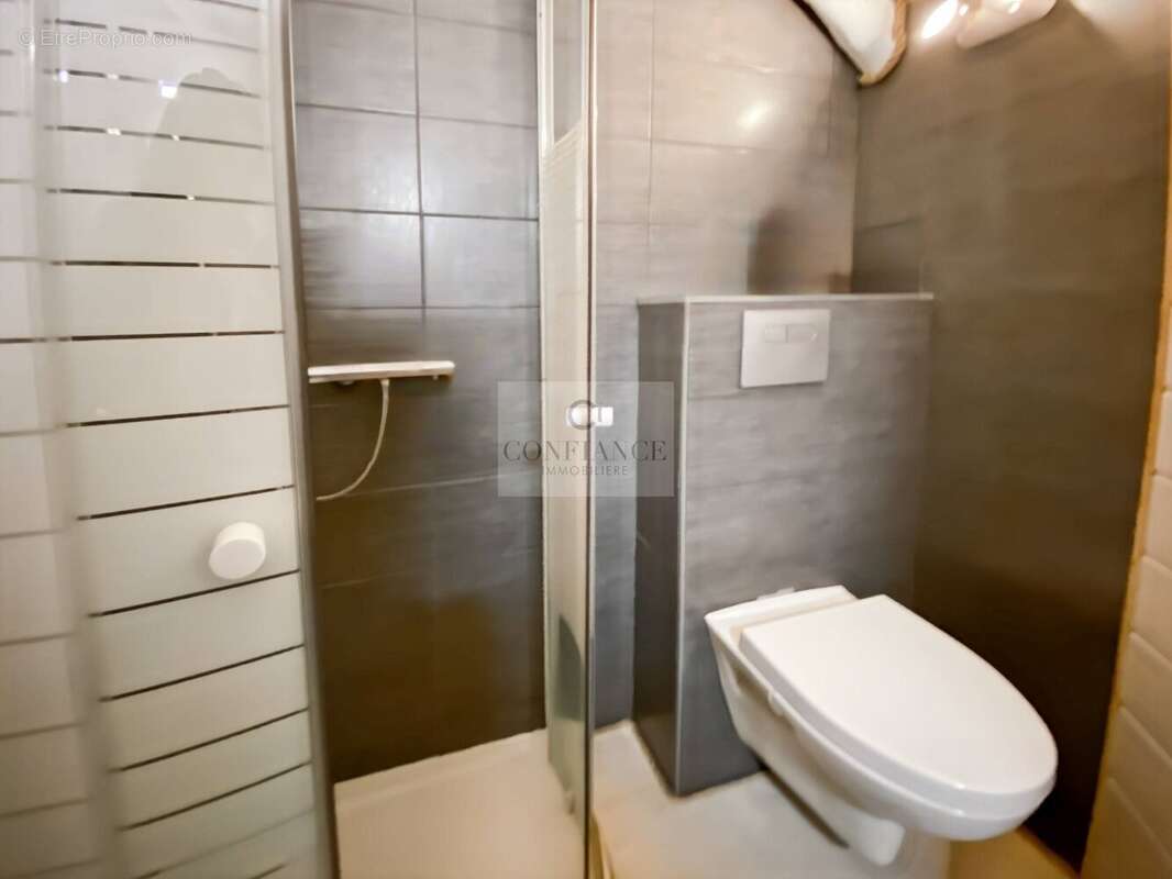 Appartement à SAINT-ETIENNE-DE-TINEE