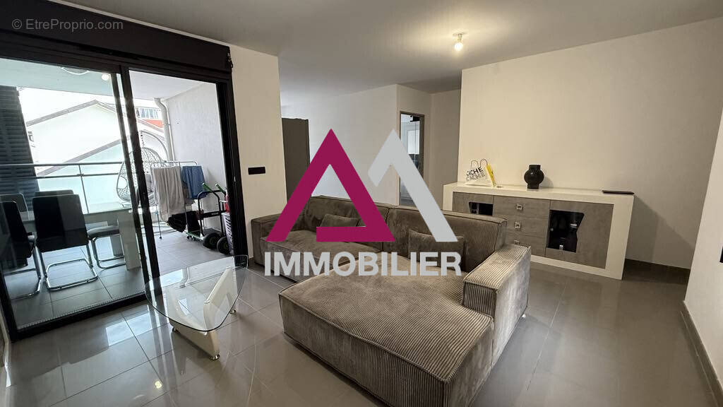 Appartement à SAINT-DENIS