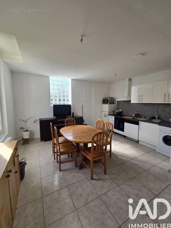 Photo 1 - Appartement à LES MUREAUX