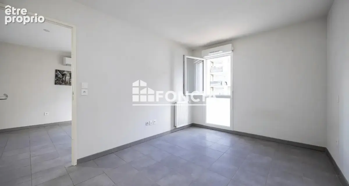 T2 à vendre avec terrasse et parking – Borderouge - photo 5