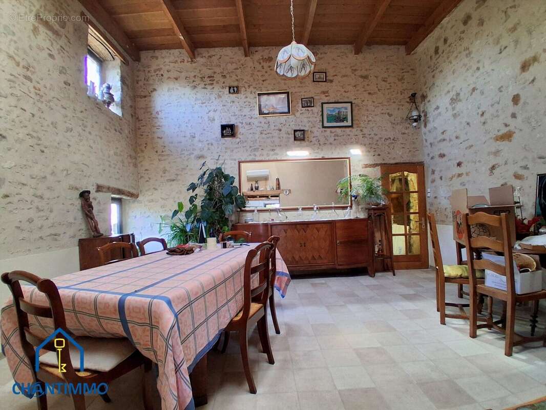 Maison à SAINTE-HERMINE