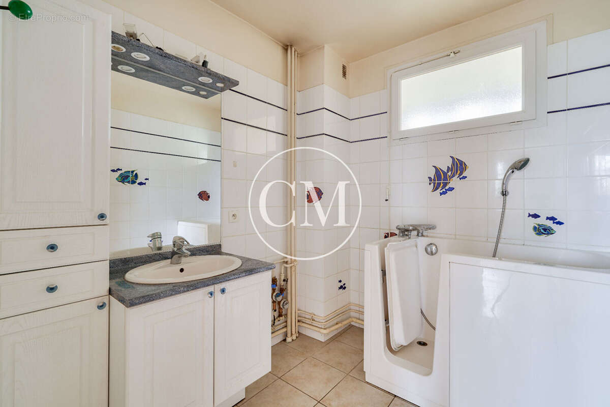 Appartement à VERSAILLES