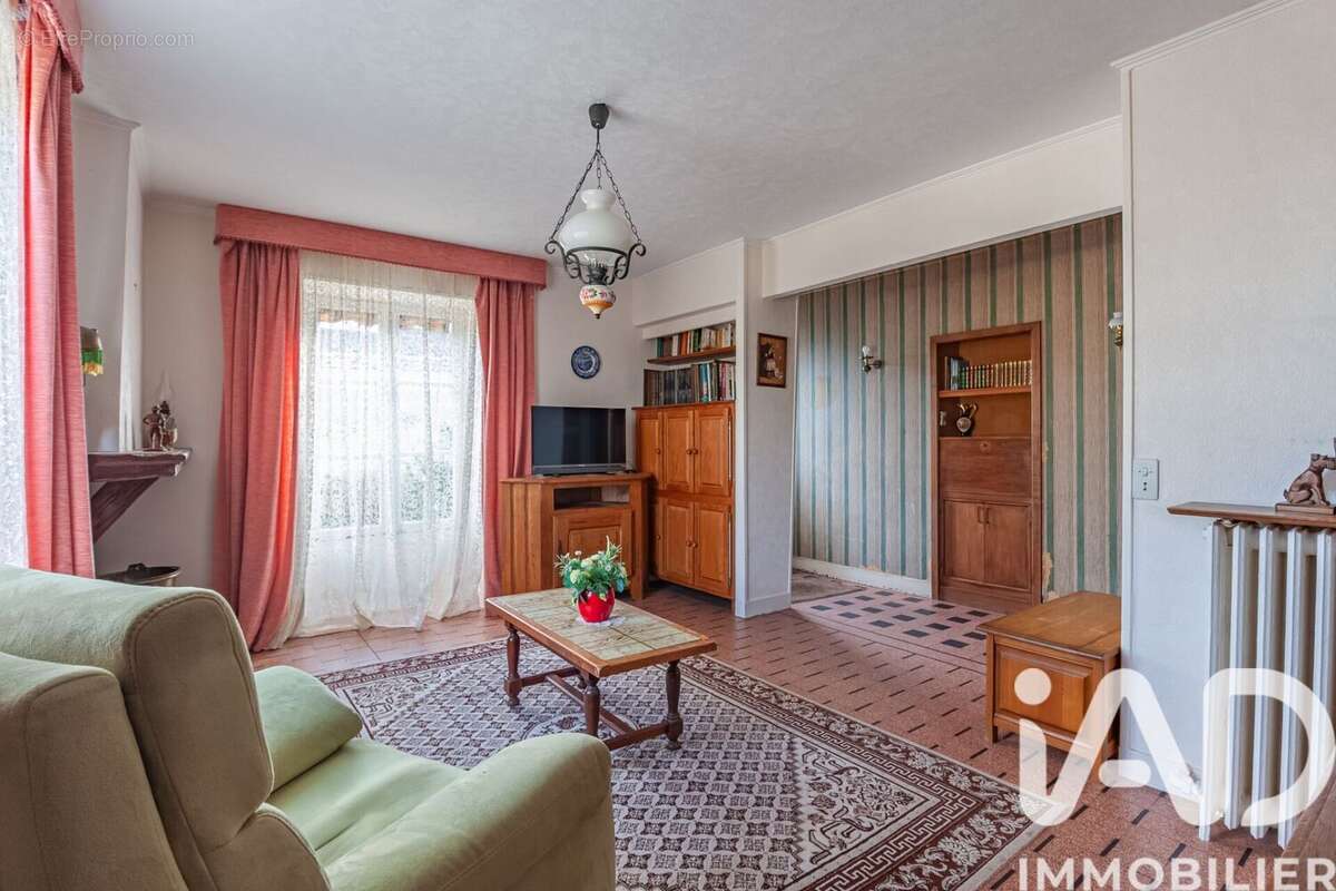 Photo 3 - Maison à SAINT-PIERRE-LES-NEMOURS