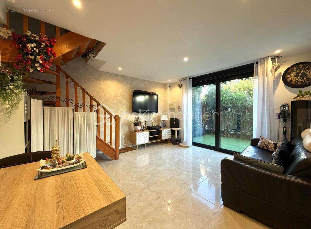 Maison à ROMAINVILLE