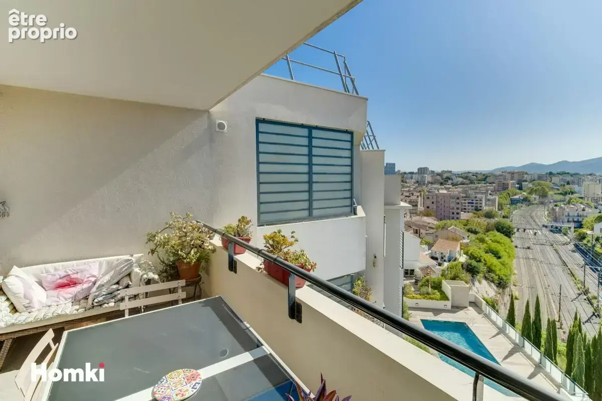 Appartement T3 de 74 m² à Marseille 13004, Rue Kruger - photo 2