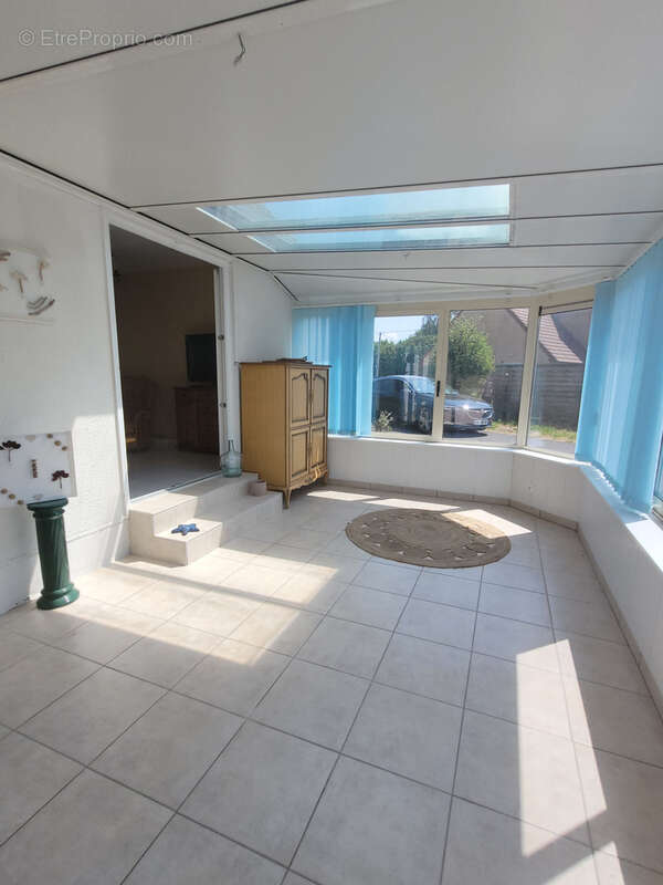 Maison de plain-pied, sur beau terrain arboré clos, sans vis à vis - photo 7