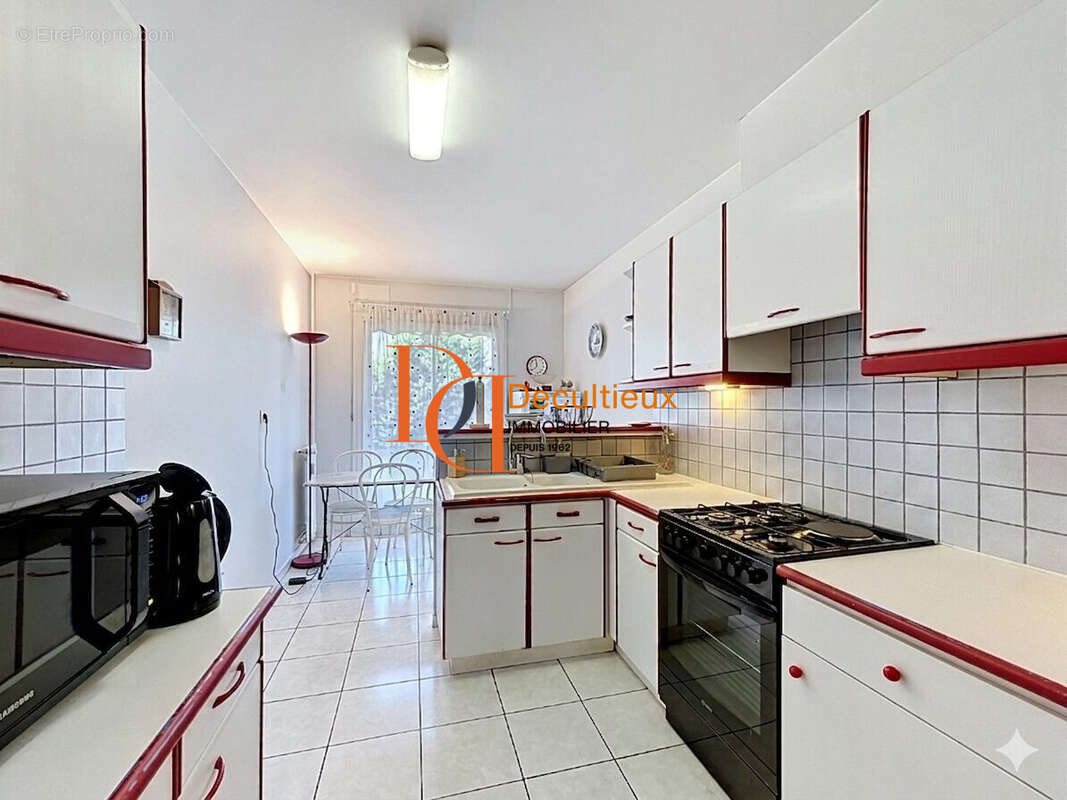 Appartement à LYON-9E