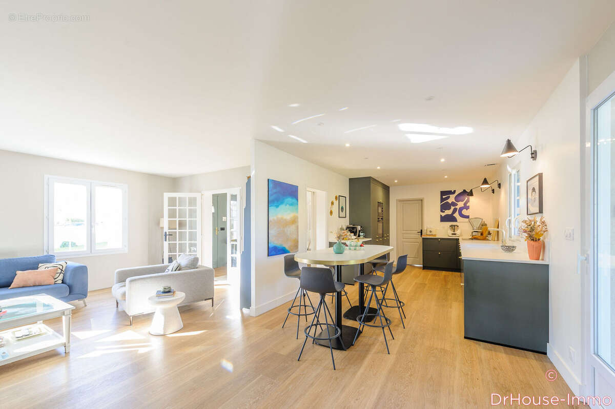 Maison 177 m² à Chatelaillon-Plage  - photo 2