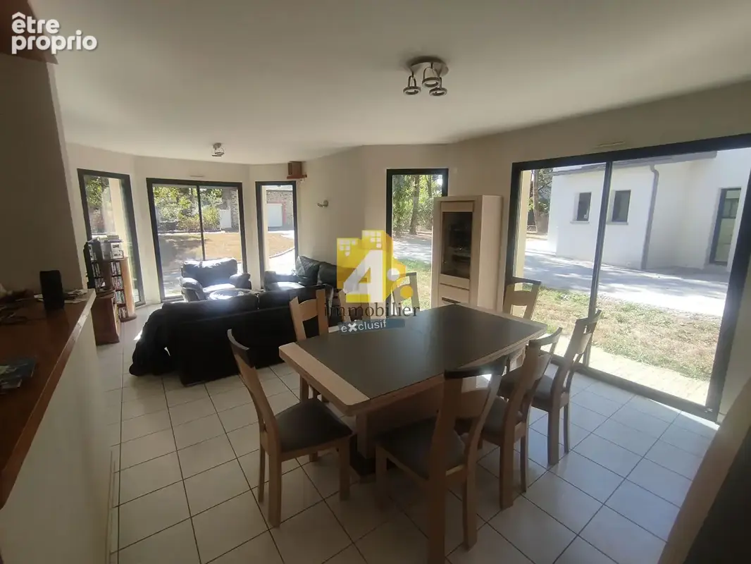 Maison Besne 7 pièce(s) 144m2 - photo 2