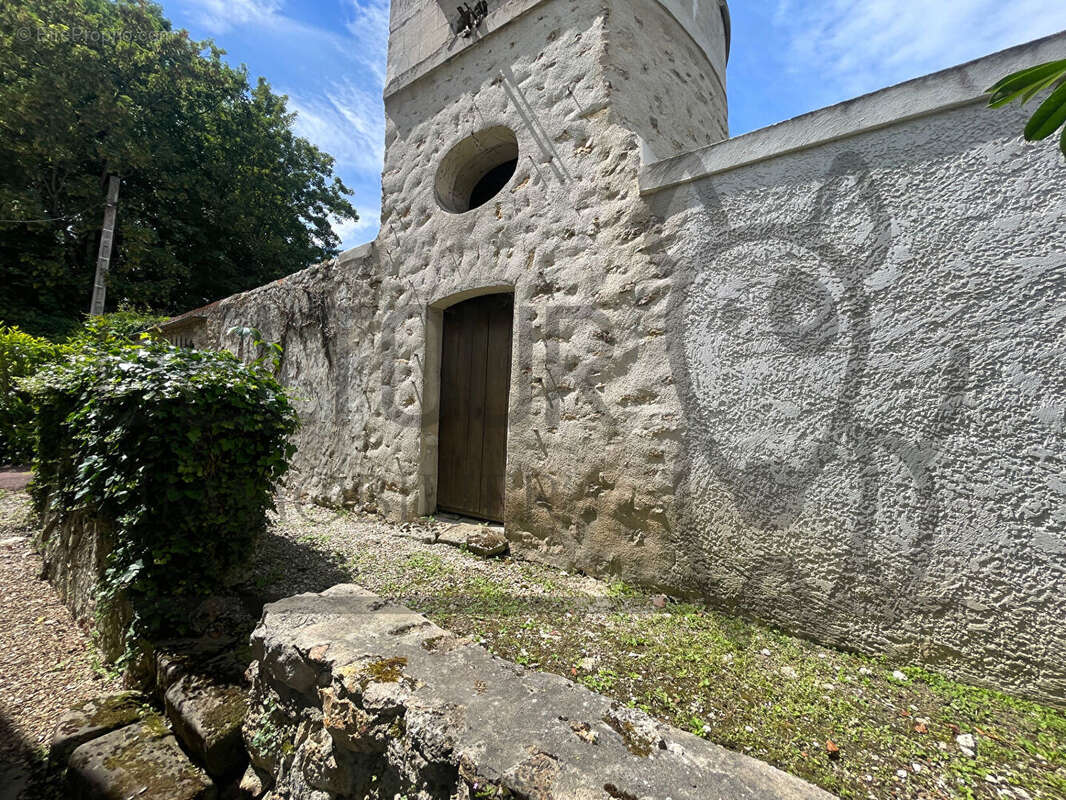 Maison à COULOMMIERS
