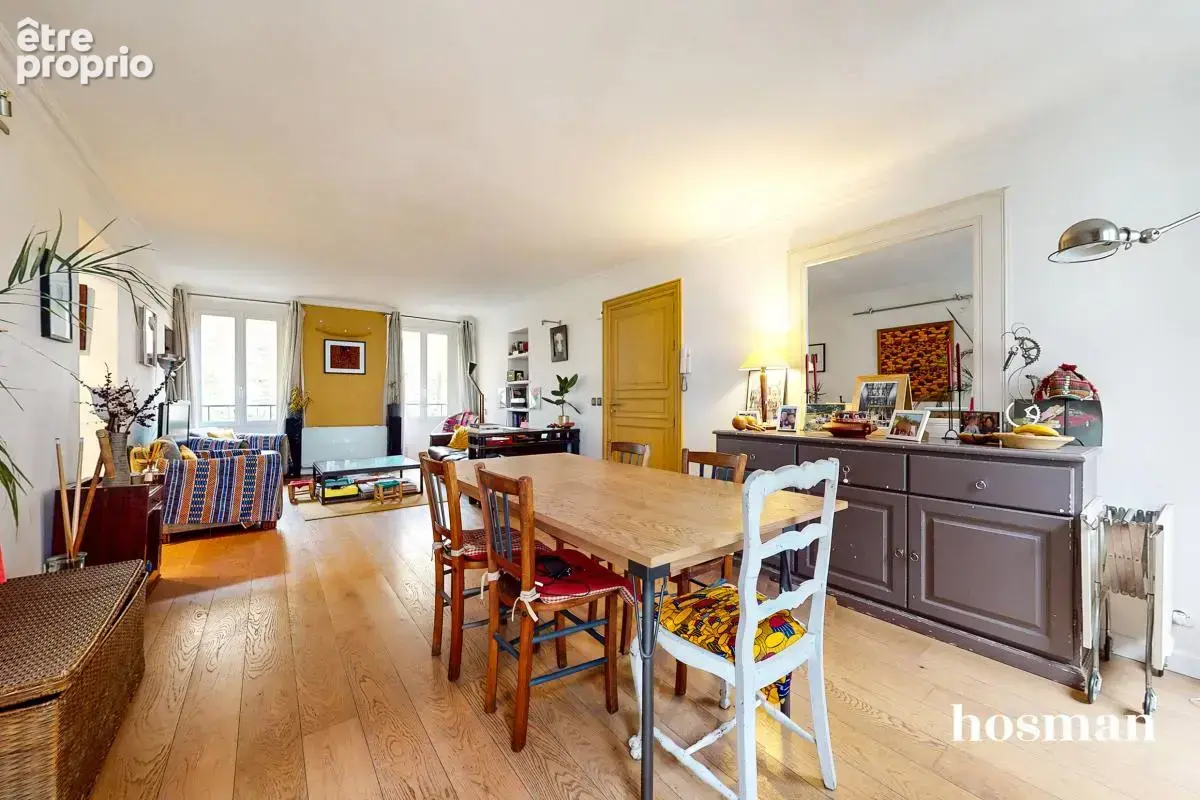 Beaux volumes et quartier recherché ! Appartement 3 pièces de 80 m² traversant - Rue des Messageries, Paris 10e - photo 1