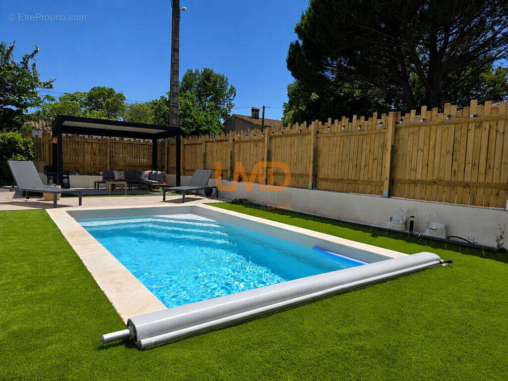Plain-pied avec piscine chauffée, sans vis-à-vis et proche commo - photo 19