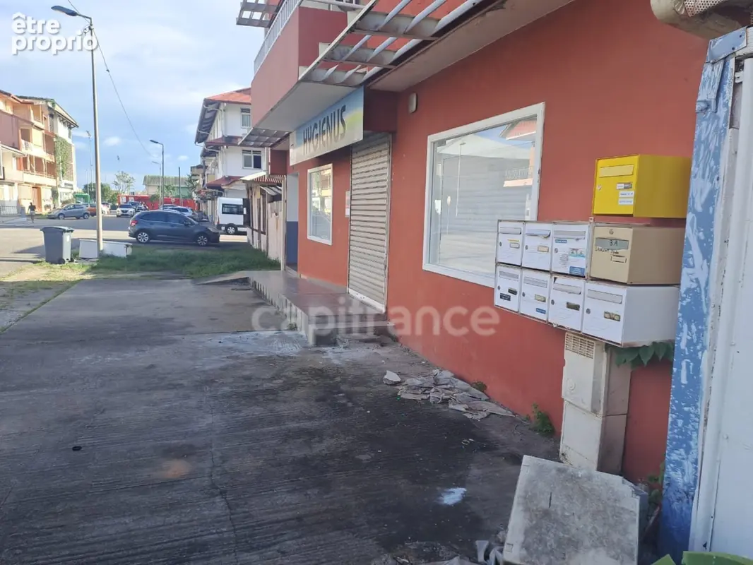 Local/bureau à vendre  (973) - photo 2