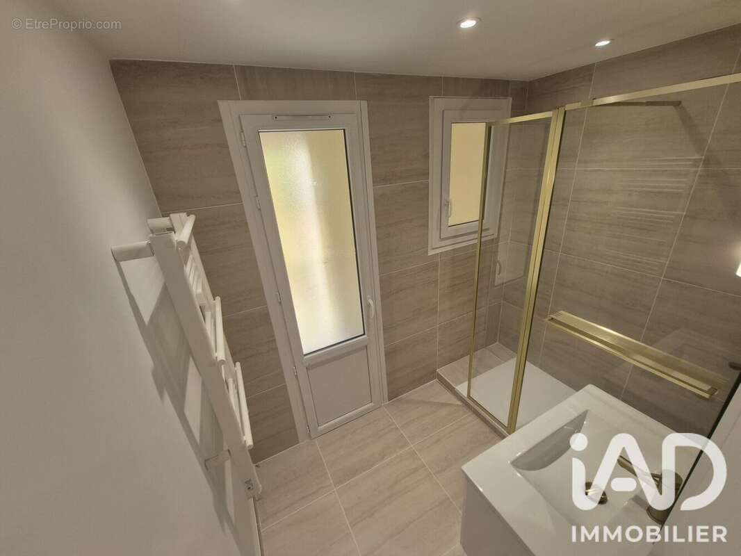 Appartement 78 m² à Pau  - photo 4