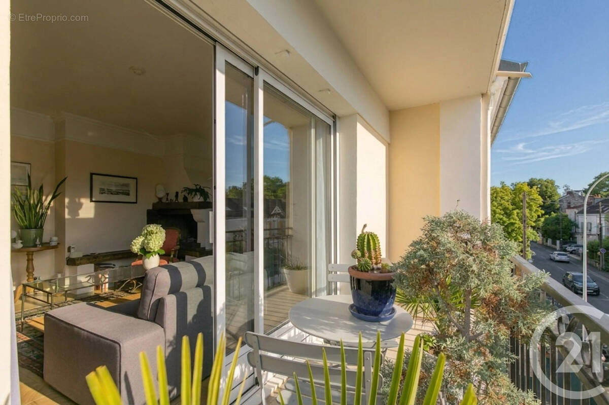 Appartement à CHENNEVIERES-SUR-MARNE