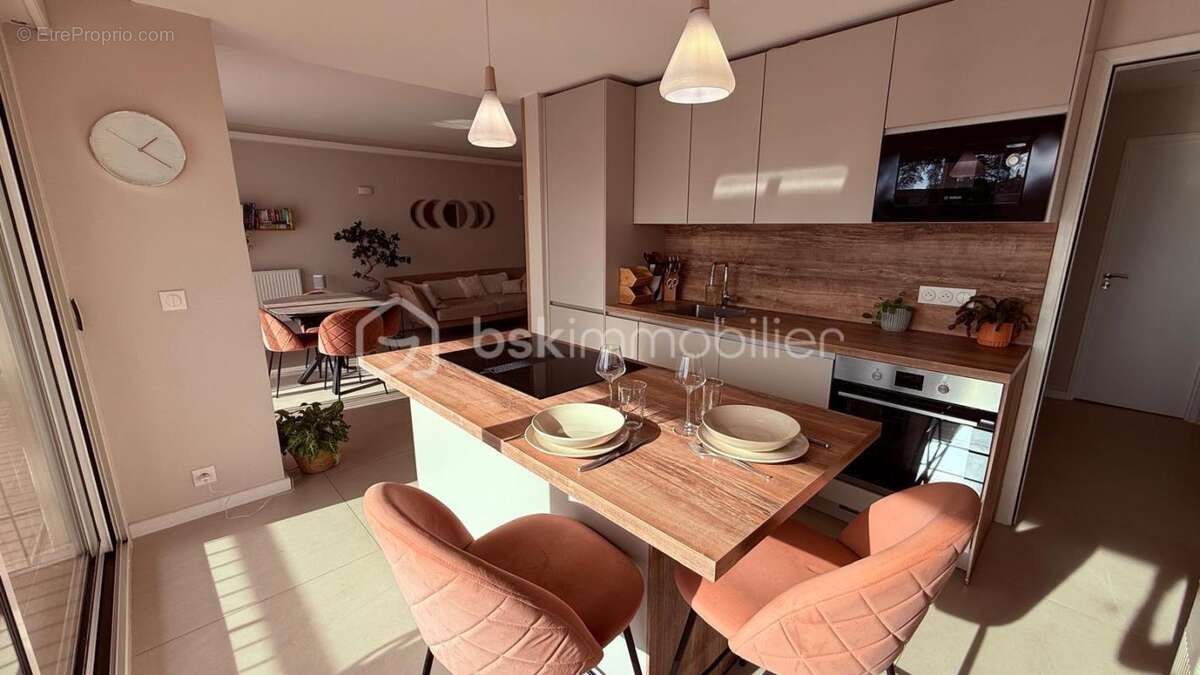 Saint Laurent du Var - Magnifique appartement 4 pièces de 76 m2 rénové - photo 4