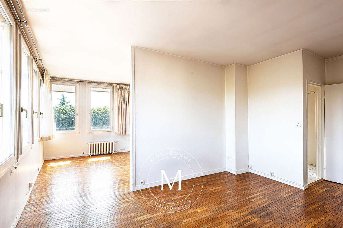 Appartement à MONTROUGE