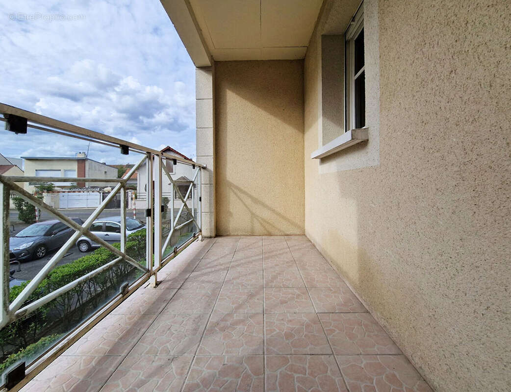 Appartement à CARRIERES-SOUS-POISSY