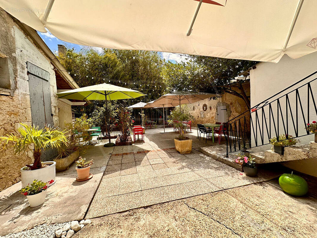 Maison à PODENSAC