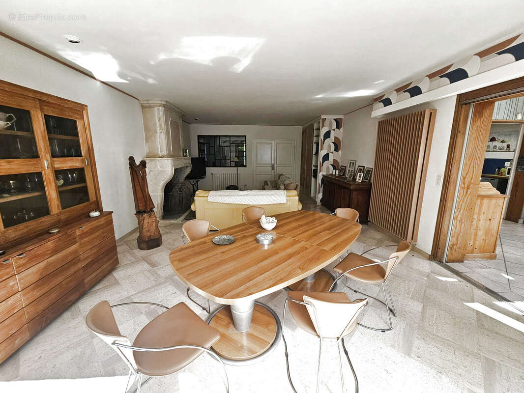 Maison à AIGREFEUILLE-D&#039;AUNIS