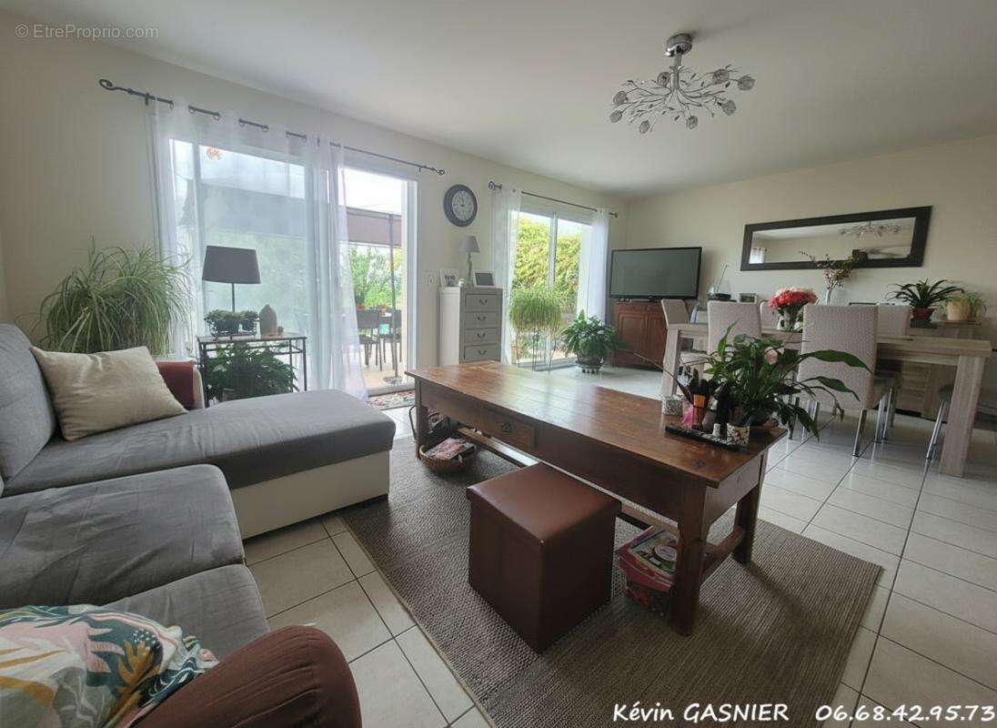 SAINT GENIS D'HIERSAC (16570) : Maison de plain pied 100m2 - photo 3