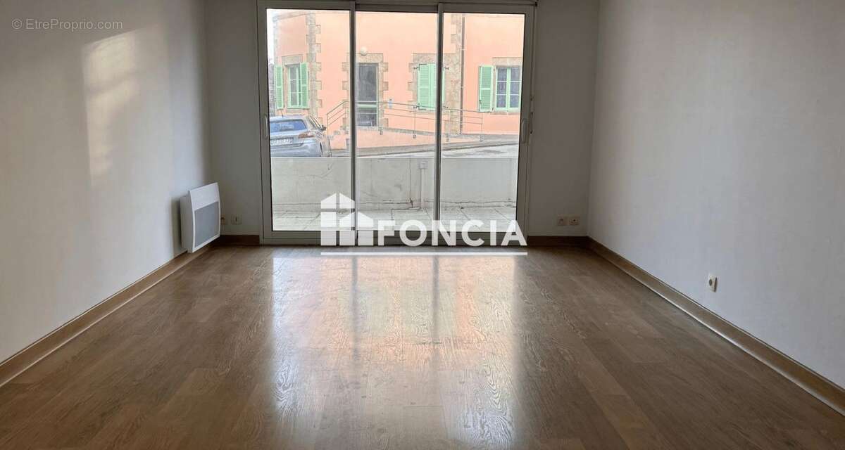 Bel et grand appartement T2 - centre ville Pont l'Abbé - photo 2
