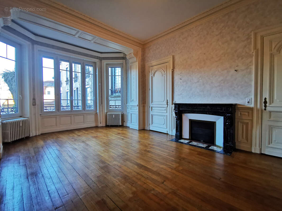 Appartement à ROANNE