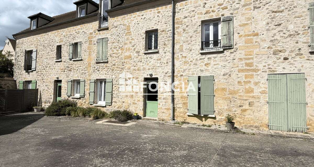 Appartement à OSNY