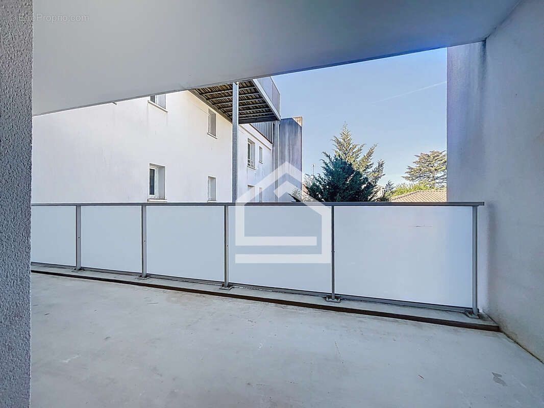 Appartement à VILLENAVE-D'ORNON