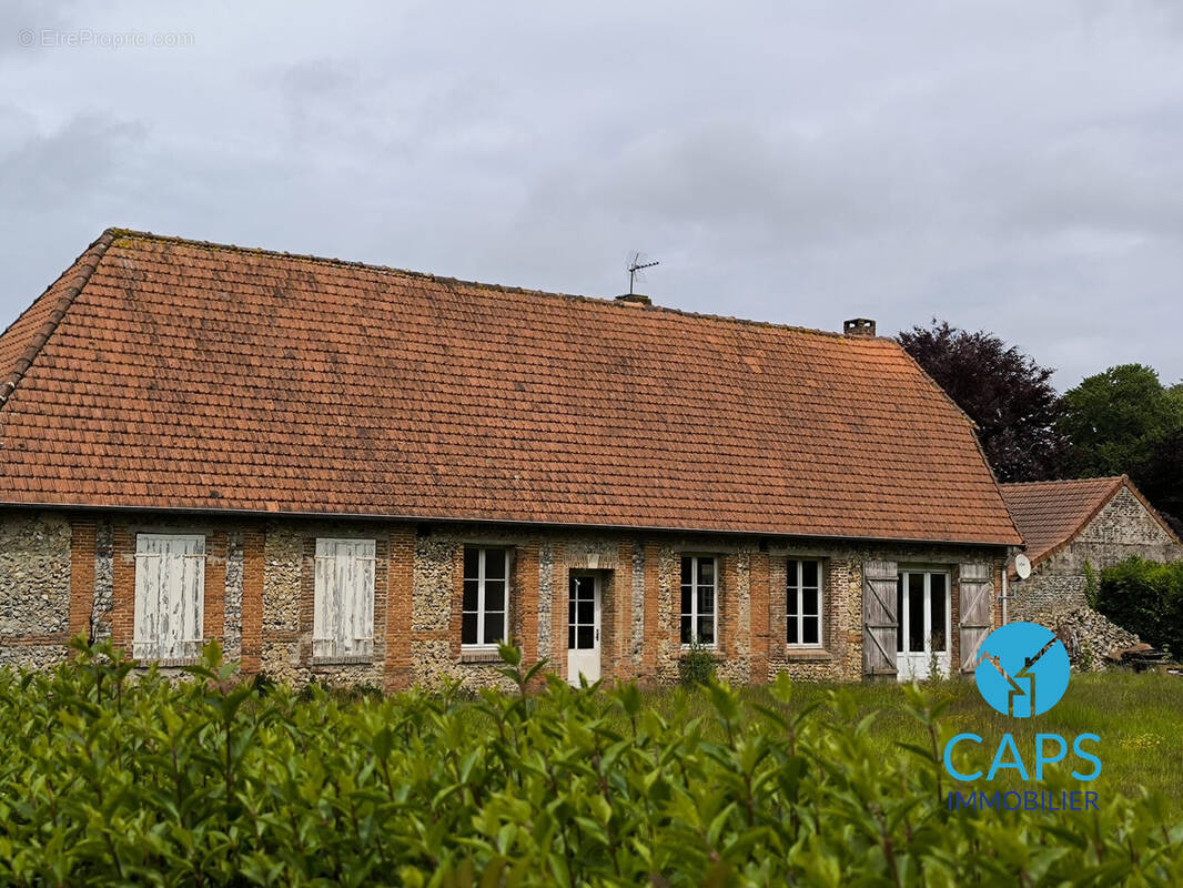 Maison à ETALONDES