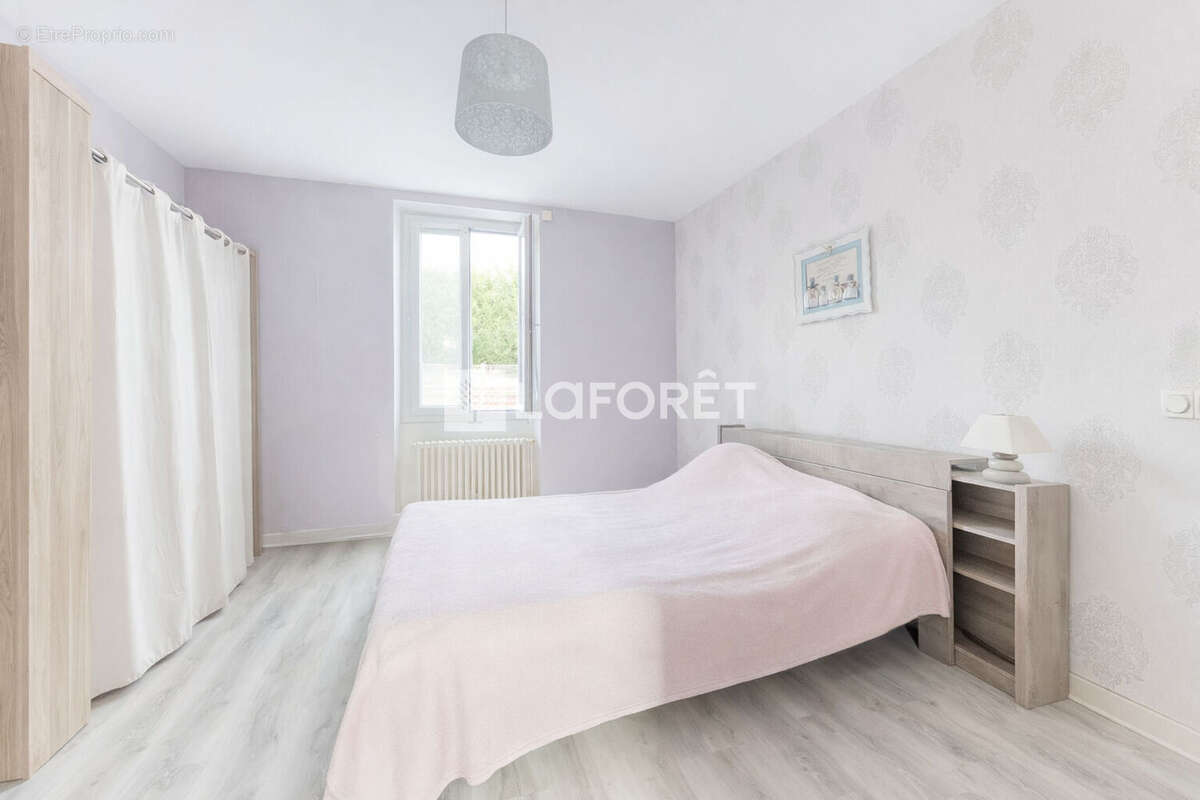 Appartement à GRETZ-ARMAINVILLIERS