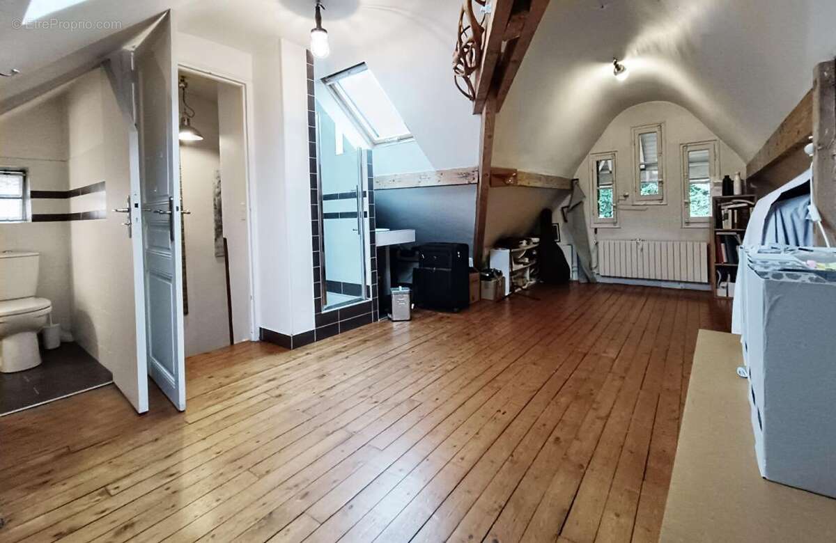 Maison à LE PERREUX-SUR-MARNE