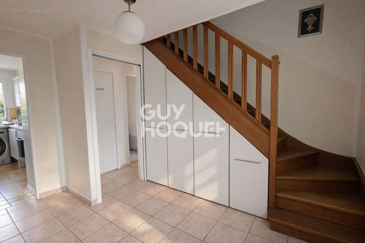 Maison à AUBERGENVILLE