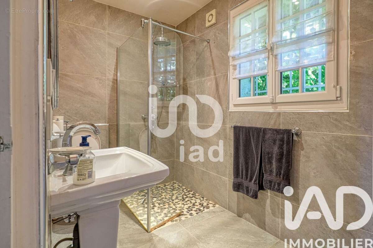 Photo 9 - Maison à BOULLAY-LES-TROUX