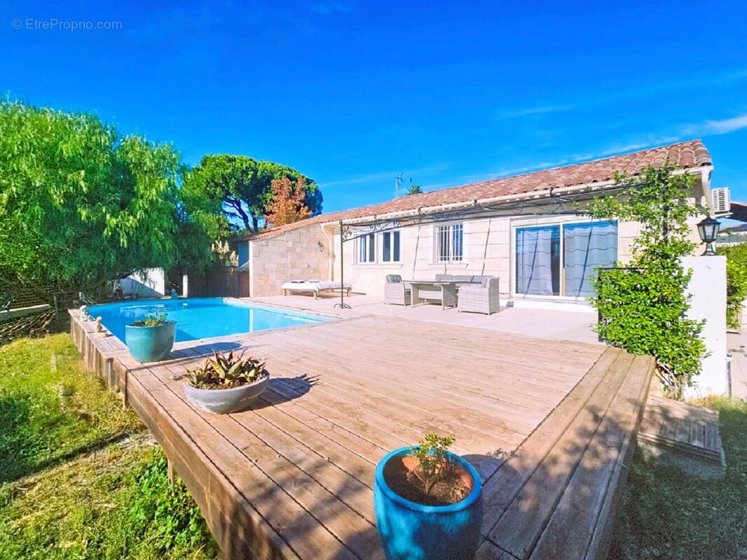 Photo 1 - Maison à PUGET-SUR-ARGENS