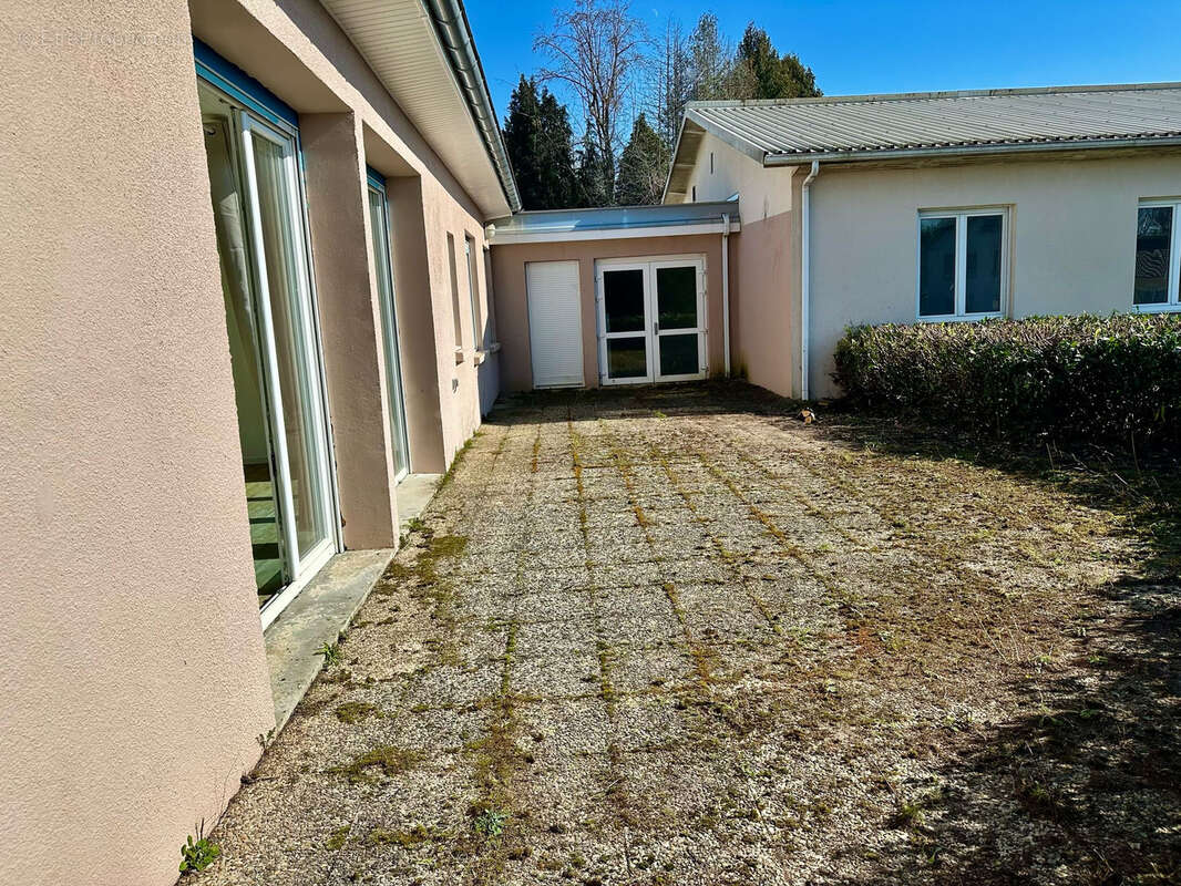 Maison à LUXEUIL-LES-BAINS